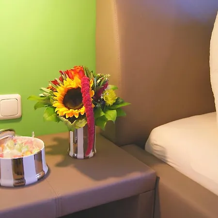 Taferne In Koestendorf - Monteurzimmer Neumarkt am Wallersee